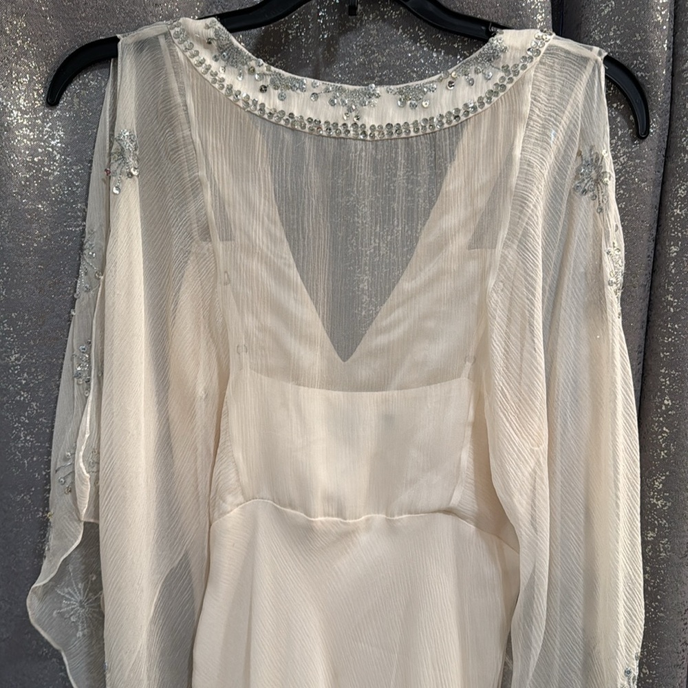 BCBG- Elegant Cream sequins Dress - Picture 5 of 5